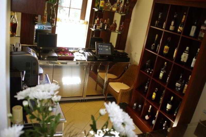 Hotel Angelo D'Oro 플로이에슈티 외부 사진